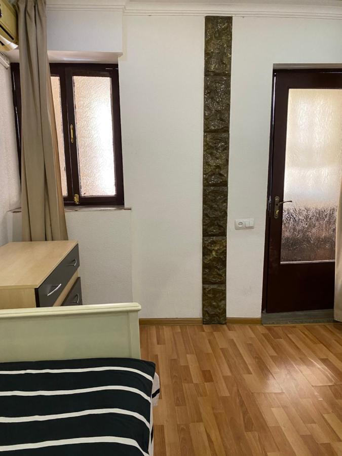 Guest House Kipiani Tbilisi Ngoại thất bức ảnh