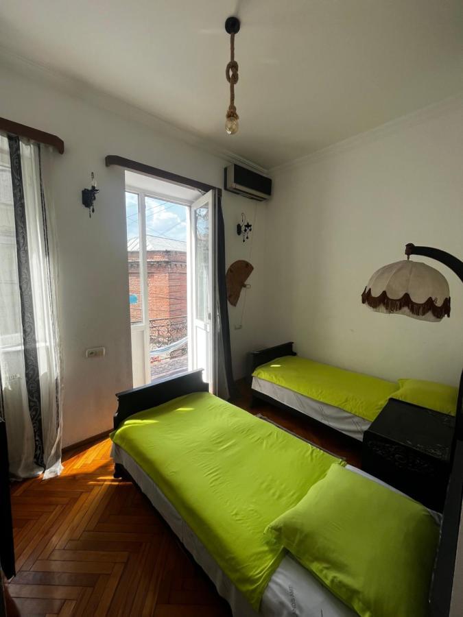 Guest House Kipiani Tbilisi Ngoại thất bức ảnh