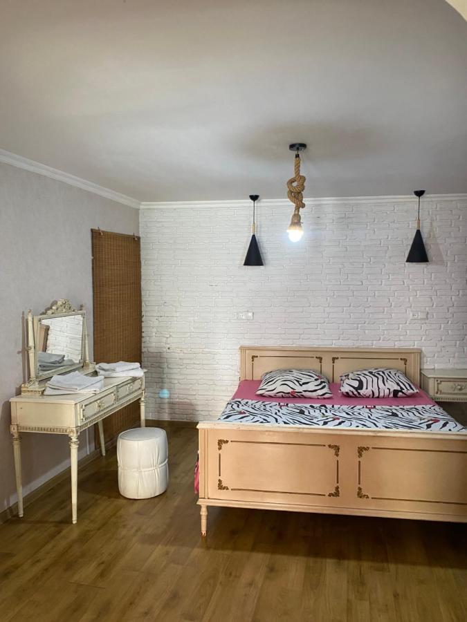 Guest House Kipiani Tbilisi Ngoại thất bức ảnh